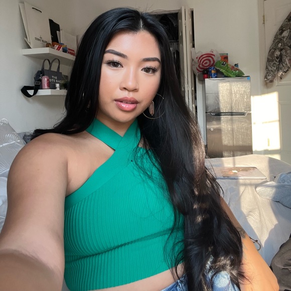 Green Ribbed Halter Top - Picture 5 of 5